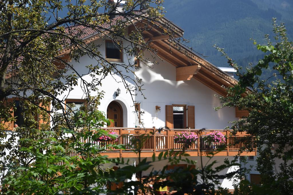 Ferienwohnung Casa Franca Cavalese Exterior foto
